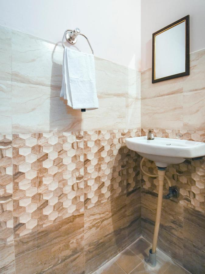 Spot On 70295 Sky Inn Jalandhar Exterior photo