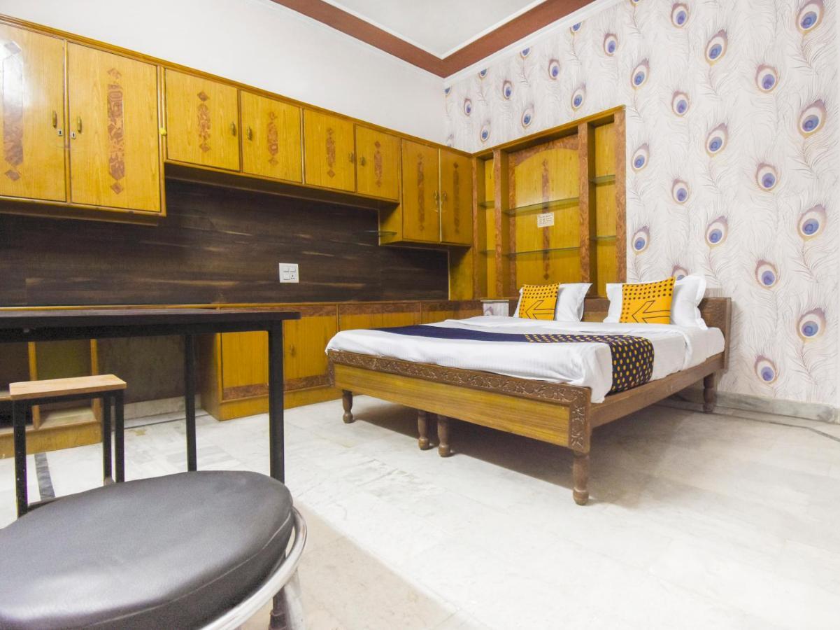Spot On 70295 Sky Inn Jalandhar Exterior photo