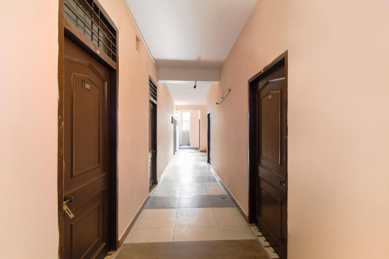 Spot On 70295 Sky Inn Jalandhar Exterior photo